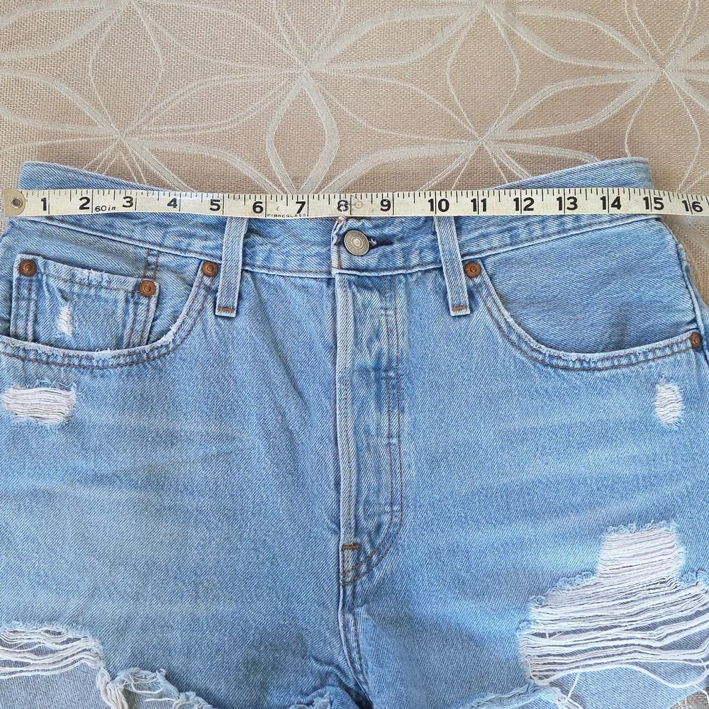 Levi's 501 Light Blue Denim Cut-off Shorts!